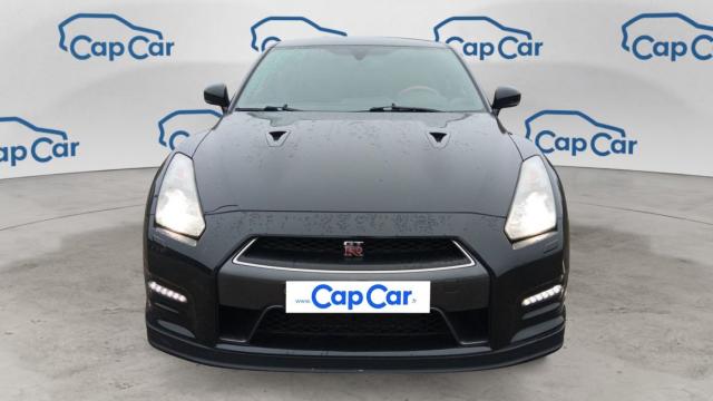 Nissan Gt-R image 6