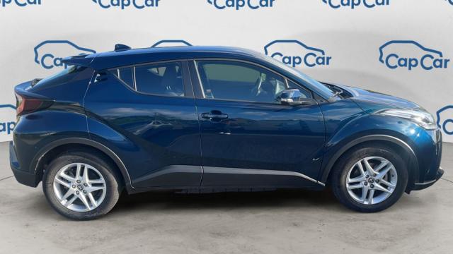 Toyota C-Hr image 9