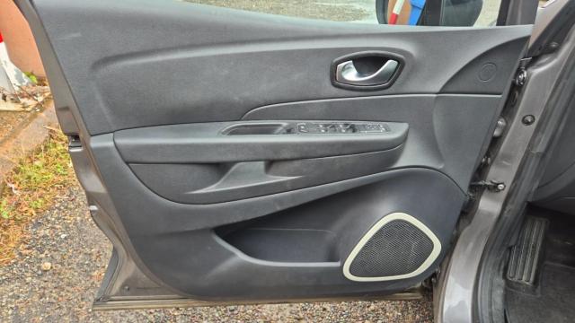 Renault Captur image 5