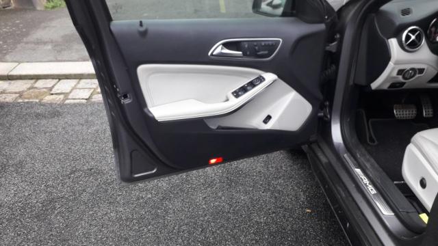 Mercedes Benz Classe Gla image 3