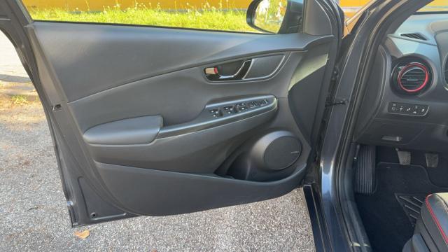 Hyundai Kona image 8