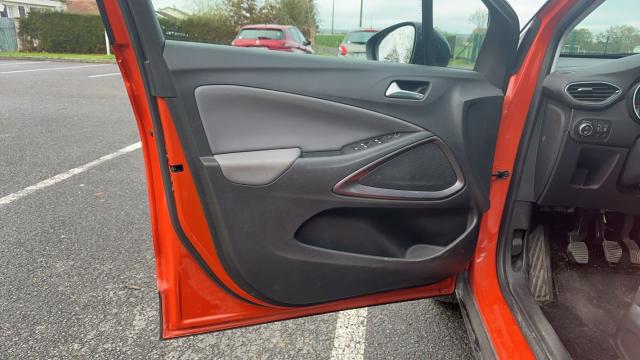 Opel Crossland image 8