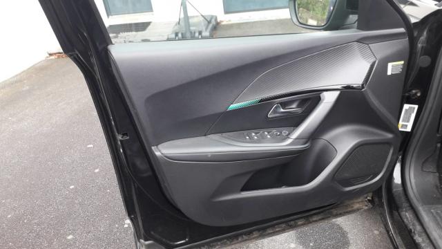 Peugeot 2008 image 7