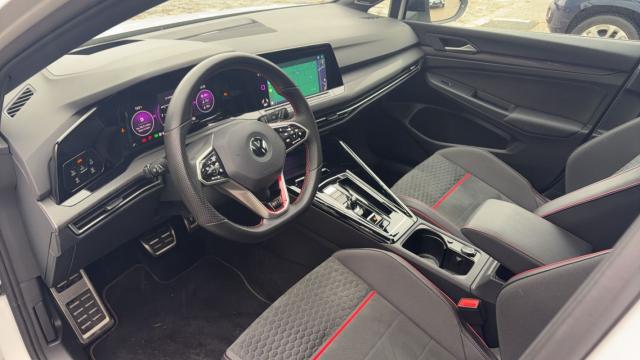 Volkswagen Golf image 5