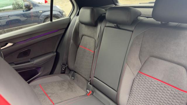 Volkswagen Golf image 4