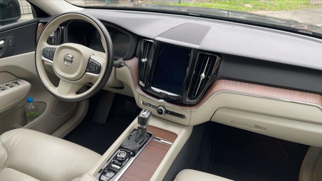 Volvo Xc60 image 5