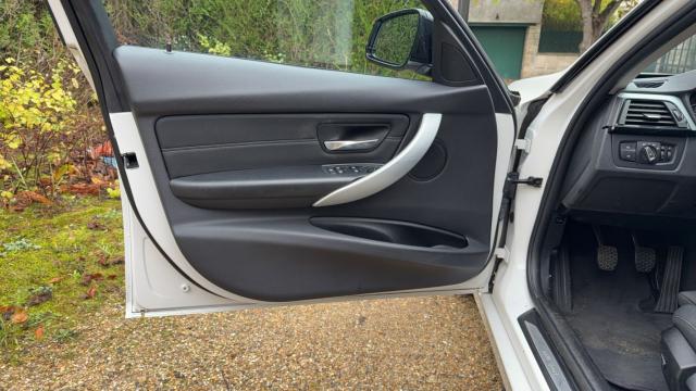 Bmw Série 3 image 3