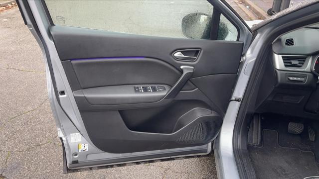 Renault Captur image 7