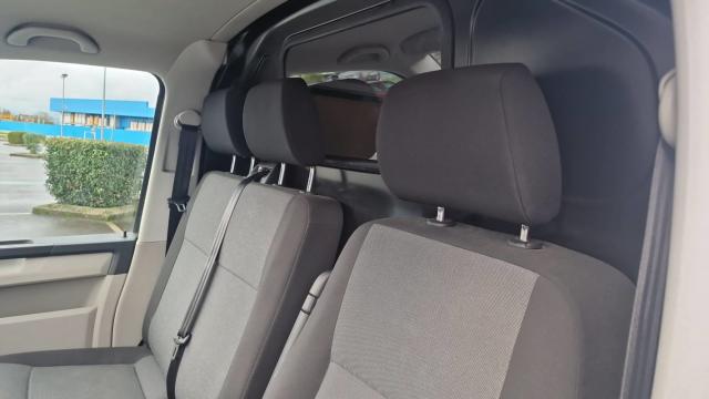 Volkswagen Transporter image 4
