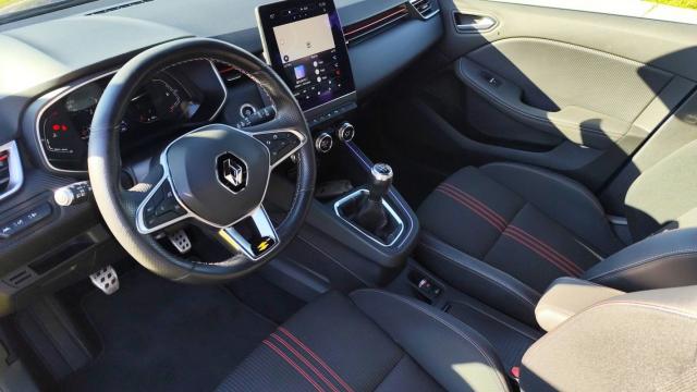 Renault Clio image 1