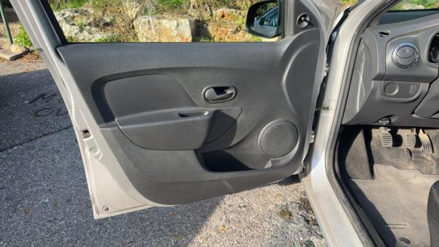 Dacia Sandero image 8