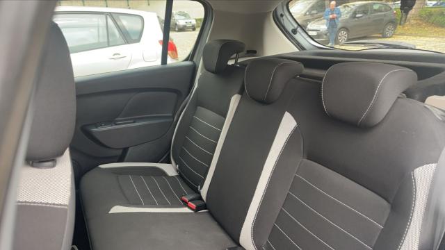 Dacia Sandero image 8