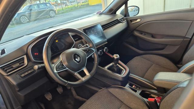 Renault Clio image 1