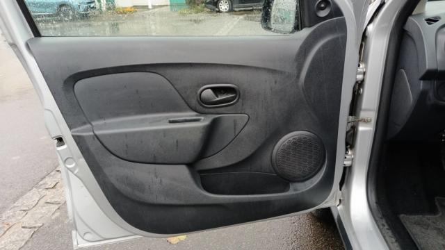 Dacia Sandero image 3