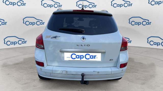 Renault Clio Estate image 2