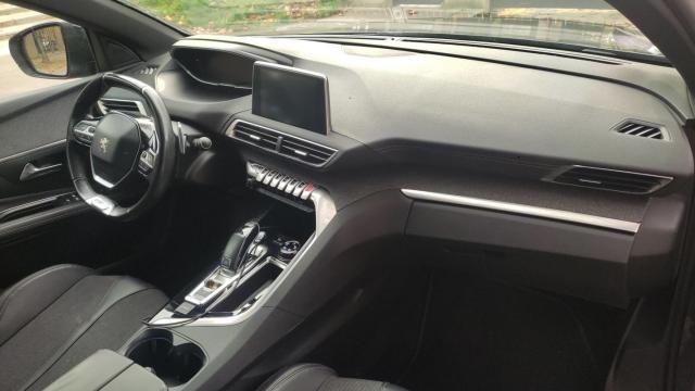 Peugeot 3008 image 9