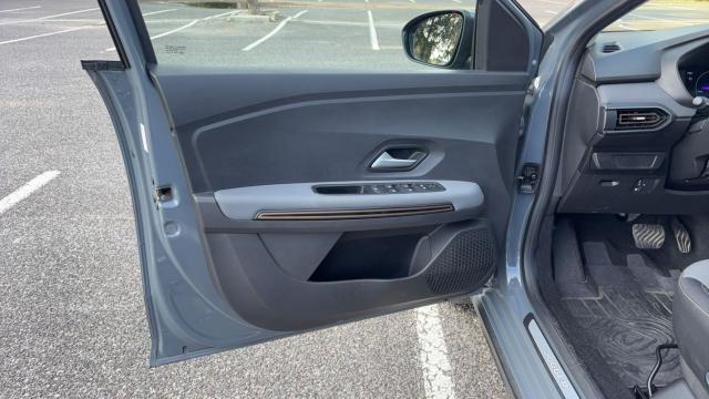Dacia Jogger image 8