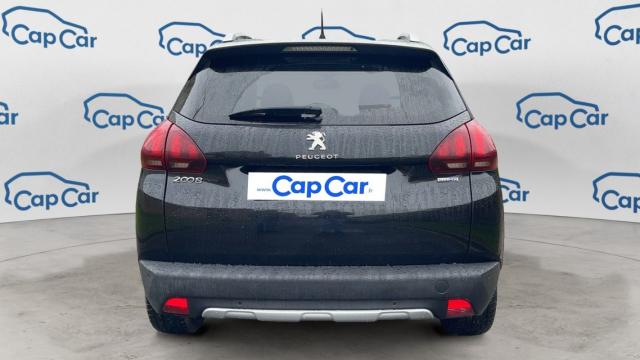 Peugeot 2008 image 8