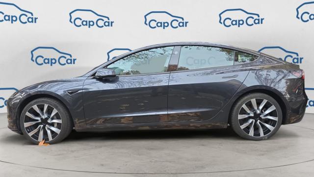 Tesla Model 3 image 2