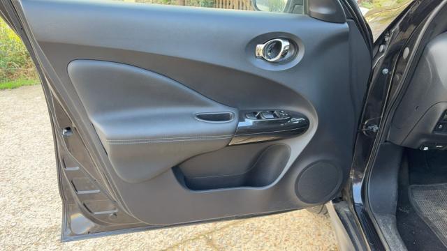 Nissan Juke image 7