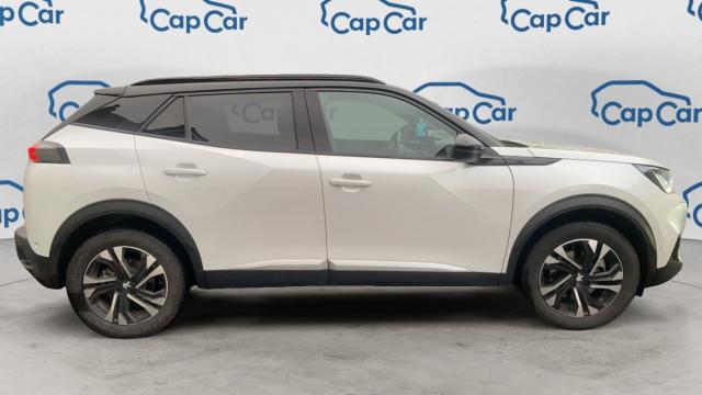 Peugeot 2008 image 8