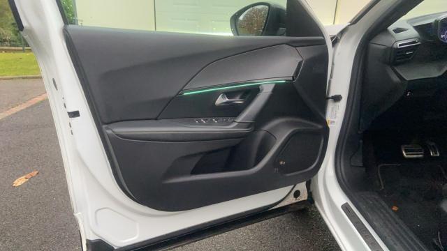 Peugeot 2008 image 4