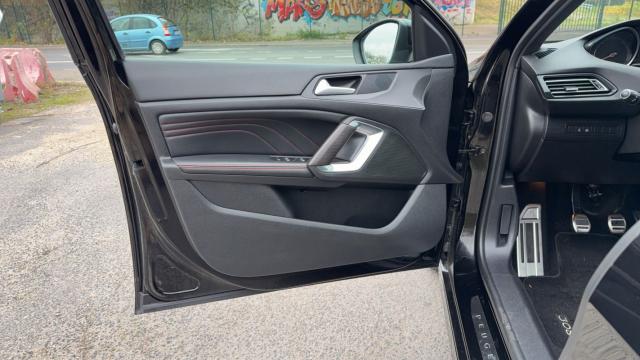 Peugeot 308 image 8
