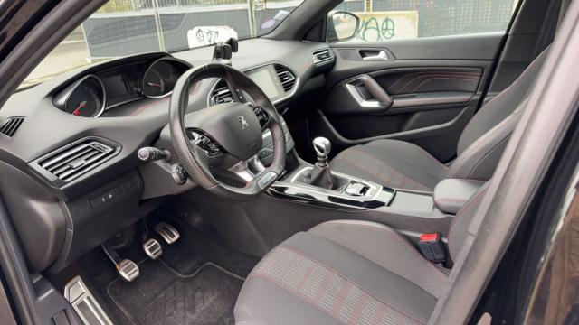 Peugeot 308 image 6