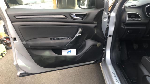 Renault Mégane Estate image 1