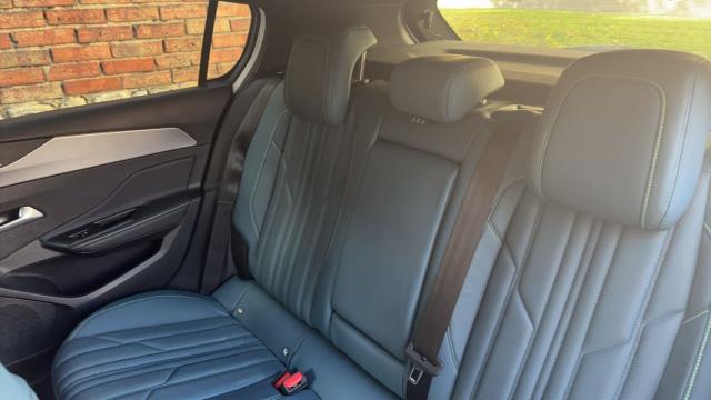 Peugeot 308 image 8