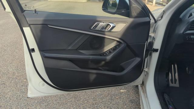 Bmw Série 1 image 4