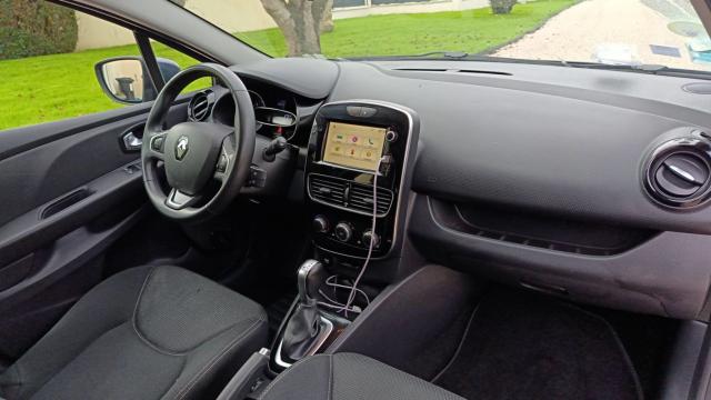 Renault Clio Estate image 2