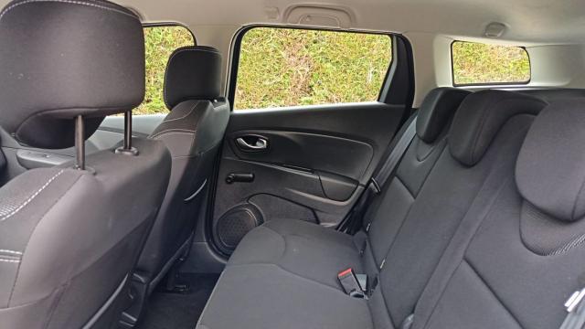 Renault Clio Estate image 5