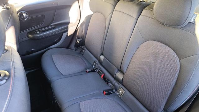 Mini Countryman image 5