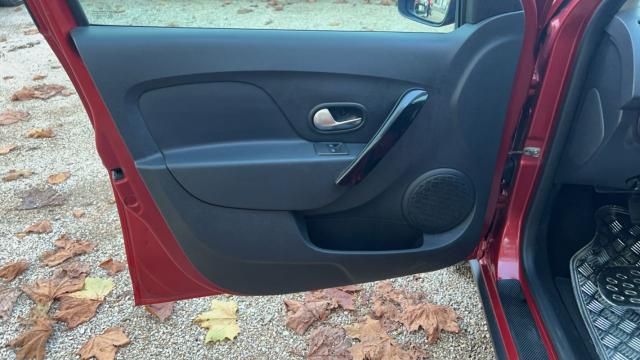 Dacia Sandero image 4
