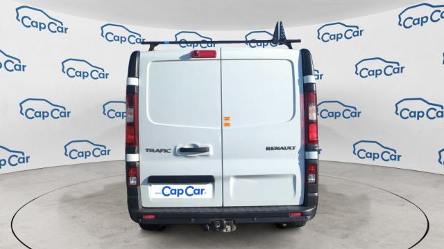 Renault Trafic image 2