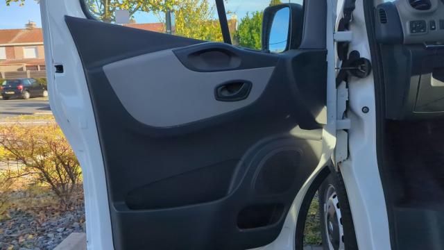 Renault Trafic image 5