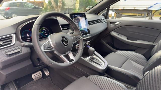 Renault Clio image 9