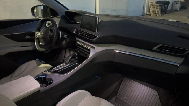 Peugeot 5008 image 6