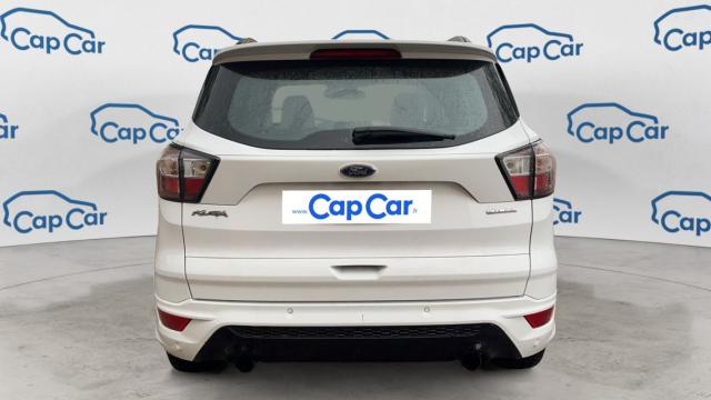 Ford Kuga image 9
