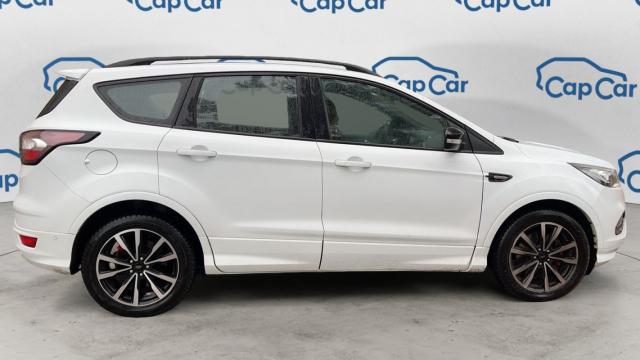 Ford Kuga image 6