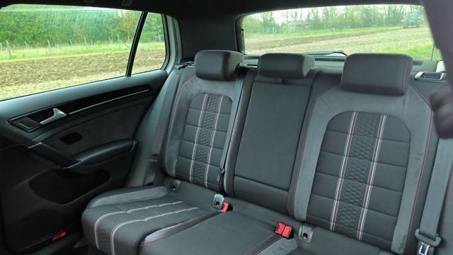 Volkswagen Golf image 3