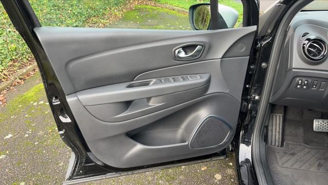 Renault Captur image 7