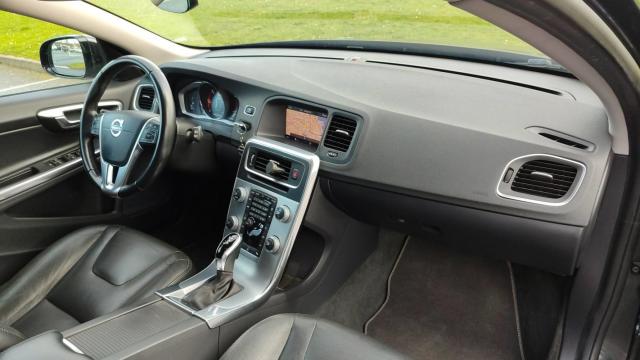 Volvo V60 Cross Country image 6
