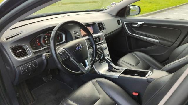Volvo V60 Cross Country image 3