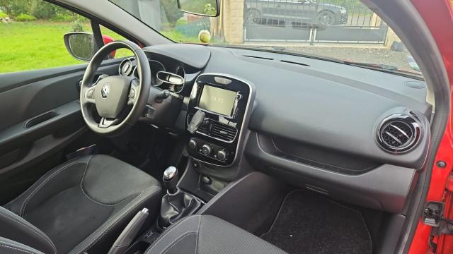 Renault Clio image 6