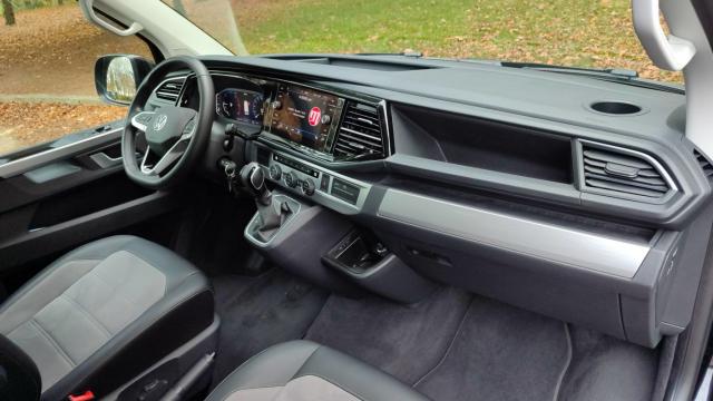 Volkswagen Multivan image 4