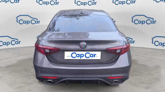 Alfa Romeo Giulia image 9