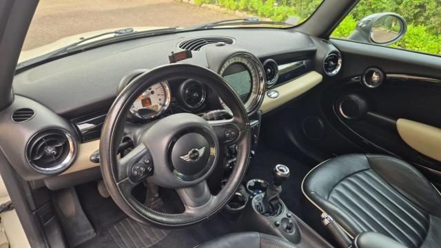 Mini Mini image 7