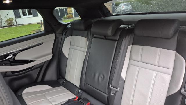 Land Rover Range Rover Evoque image 9